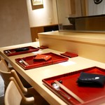 銀座 しのはら - カウンター席