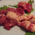 鳥喜 - レバ刺、ハツ刺、砂刺