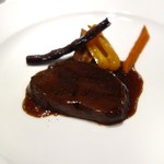 エルミタージュ ドゥ タムラ - 牛ホホ肉のロースト