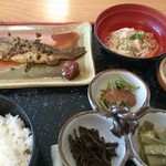 若いぶき - 岩魚甘露煮定食