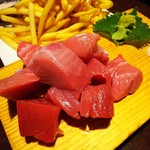 熟成本鮪と熟成黒毛和牛A5と熟成鹿肉の食べ比べ！魚せん - 