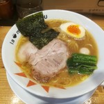 ラーメンにっこう - 家系豚骨ニッコウラーメン