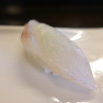 すし処魚楽 - カンパチ