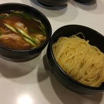 ラーメン哲史 - 鴨叩きと若鶏つくねの醤油つけ麺