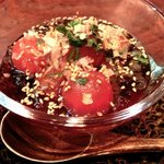 興 - 「プチトマトのだし醤油漬け」：たっぷりの鰹節・炒りごま・青じそが香しい♪