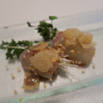 中国彩膳 にじょう - 29年9月　愛媛朝締め鯛、ブロッコリースプラウト巻き