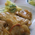 いろは食堂 - カツ用のロース肉かな？