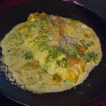 ウニとモッツァレラのオムレツ