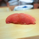 鮨 尚充 - 中とろ