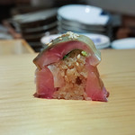 鮨 尚充 - ごま鯖の押し寿司