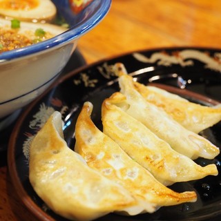 北海道らーめん 味源_1