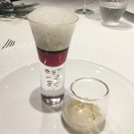 レフェルヴェソンス - 秋刀魚、ビーツ、マスカットとすだち