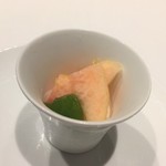 レフェルヴェソンス - 桃、よもぎ、山羊の乳