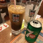 Kam Wah Cafe - 濃滑奶茶(凍）・鹹檸七