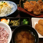 Tonkatsu Hamakatsu - コンビかつ定食+コロッケ