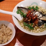 麺屋 六感堂 - 秋刀魚ＳＯＢＡ（9/23＆24限定）＋鶏五目ご飯（週末限定のチャコ飯）