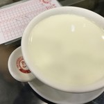 港澳義順牛奶公司 - 馳名雙皮燉奶