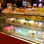 サモアール ジョイナス本店