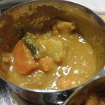 インド料理 ダージリン - 野菜カレー具がゴロゴロ