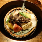 御料理 光安 - 野菜の吹き寄せ（高山の宿儺（すくな）かぼちゃ，海老芋，天然舞茸，島根産いちじく，とうもろこし，銀杏）