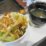 焼肉ノ志志 - サラダとスープ