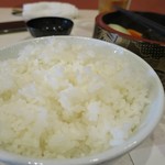 焼肉ノ志志 - ご飯の大盛りは無料です