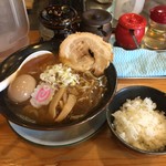 三代目 藤村商店 - 魚介中華そば(中太麺)  煮玉子トッピング ご飯はランチサービス