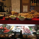 立ち呑みのさのや - カウンター席に移動