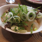 立ち呑みのさのや - 牛すじ和風煮 280円　(2017.9)