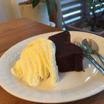 ウミベカフェ - 