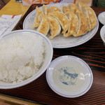 ぎょうざの満洲 - Ｗ餃子定食ライス大