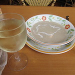 Saizeriya - ワインにマッシュルームスープ