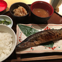 伊豆の旬 やんも 丸の内店 - 新さんま塩焼
