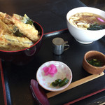 めん房 - 天丼ペア（1177円）