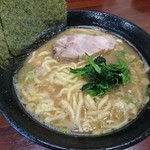 横浜らーめん 七七家 - 醤油ラーメン