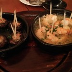 バル エスパーニャ - 海老のアヒージョ、マッシュルームの焼き物
