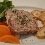 文化洋食店 - フォワグラ入り自家製田舎風豚肉テリーヌ950円