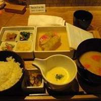 やさい家めい 表参道ヒルズ本家 - ロールキャベツの定食