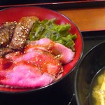 肉工房千里屋 - 上ロース+ローストビーフ丼