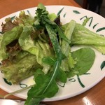 マガジーノ - サラダを取り皿で