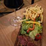 関内ビアホール トマト酒場 - 