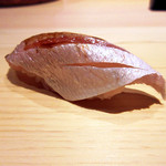 祇園 鮨 忠保 - 3.春日鯛1日寝かし昆布締め(2017.9月昼コース)※旨味濃縮