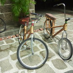 Barbara's - カーサ・マニラ中庭にあったバンブー自転車