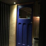 アコルドゥ - 青いドア