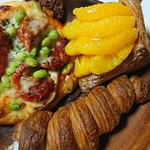 キキダウンステアーズベーカリー - 