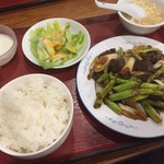 中華料理 帆 - 170920水　東京　中華料理帆　牛バラ正油煮定食780円