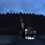 Hotel Manohara Borobudur - 1709_Hotel Manohara Borobudur_朝焼け目指して上ります