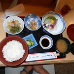 寿司勝 - 刺身定食