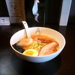 札幌 凡の風 - 中華そば煮干し仕立て塩味×麺eijiさんの自家製麺