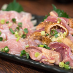 2017.9 宮崎産赤鶏の刺身4点盛り（1,850円）